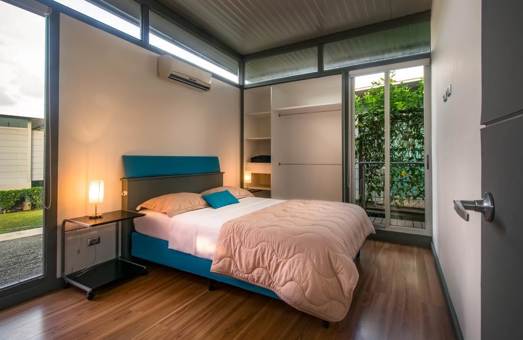 Hermosa Lofts Jaco Bagian luar foto